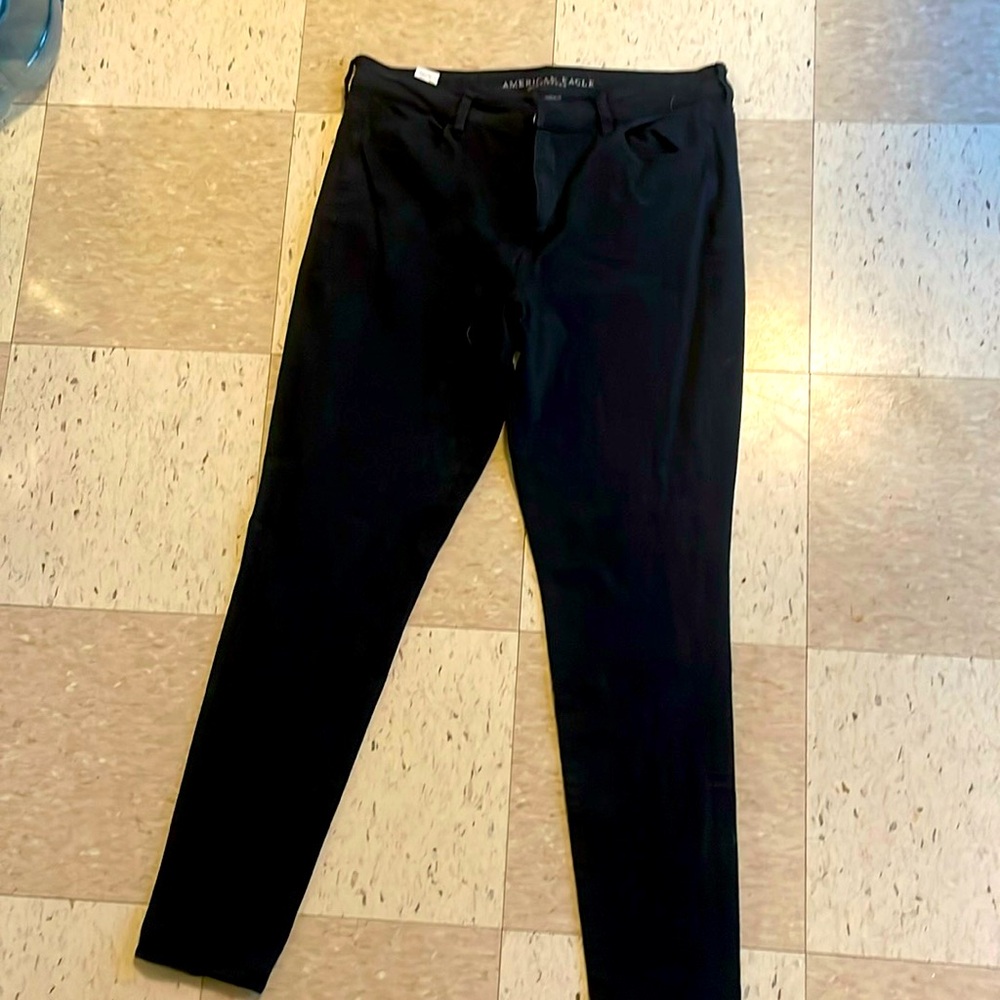 Size 16 R American Eagle